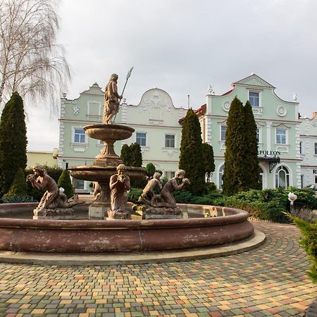 Hotel Napoleon Wroblew  Eksteriør billede